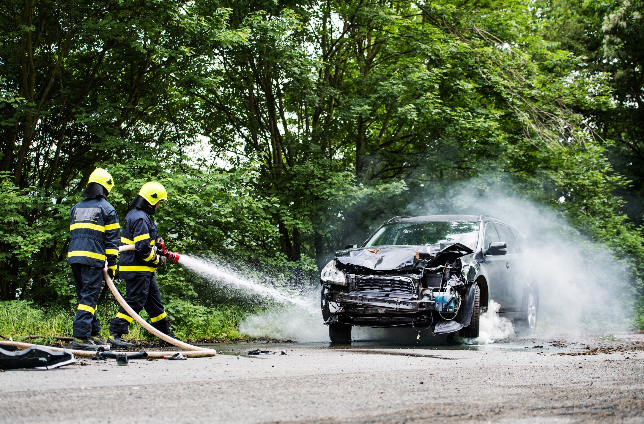 Law Offices of Justin H. King : Vehicle Fires in California - Injury and Damages : Auto accidents that involve at least one car catching fire can be extremely catastrophic for those involved. This was a recent situation in California where seven cars were involved in a series of collisions that resulted in pickup truck catching fire after being struck by a big rig. The driver of the pickup truck was aided by an off-duty California Highway Patrol officer and was taken to a nearby hospital with severe burn injuries.